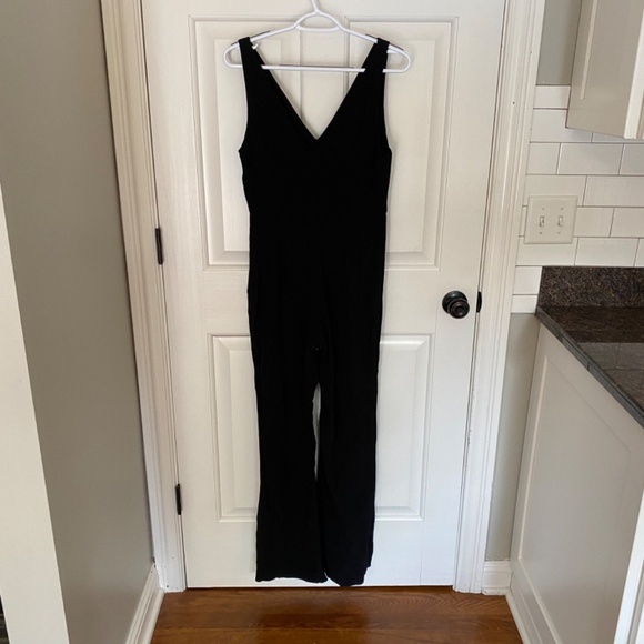 HD in Paris x Anthropologie Black Floral Embroidered Tal Jumpsuit 33927 - Picture 9 of 16